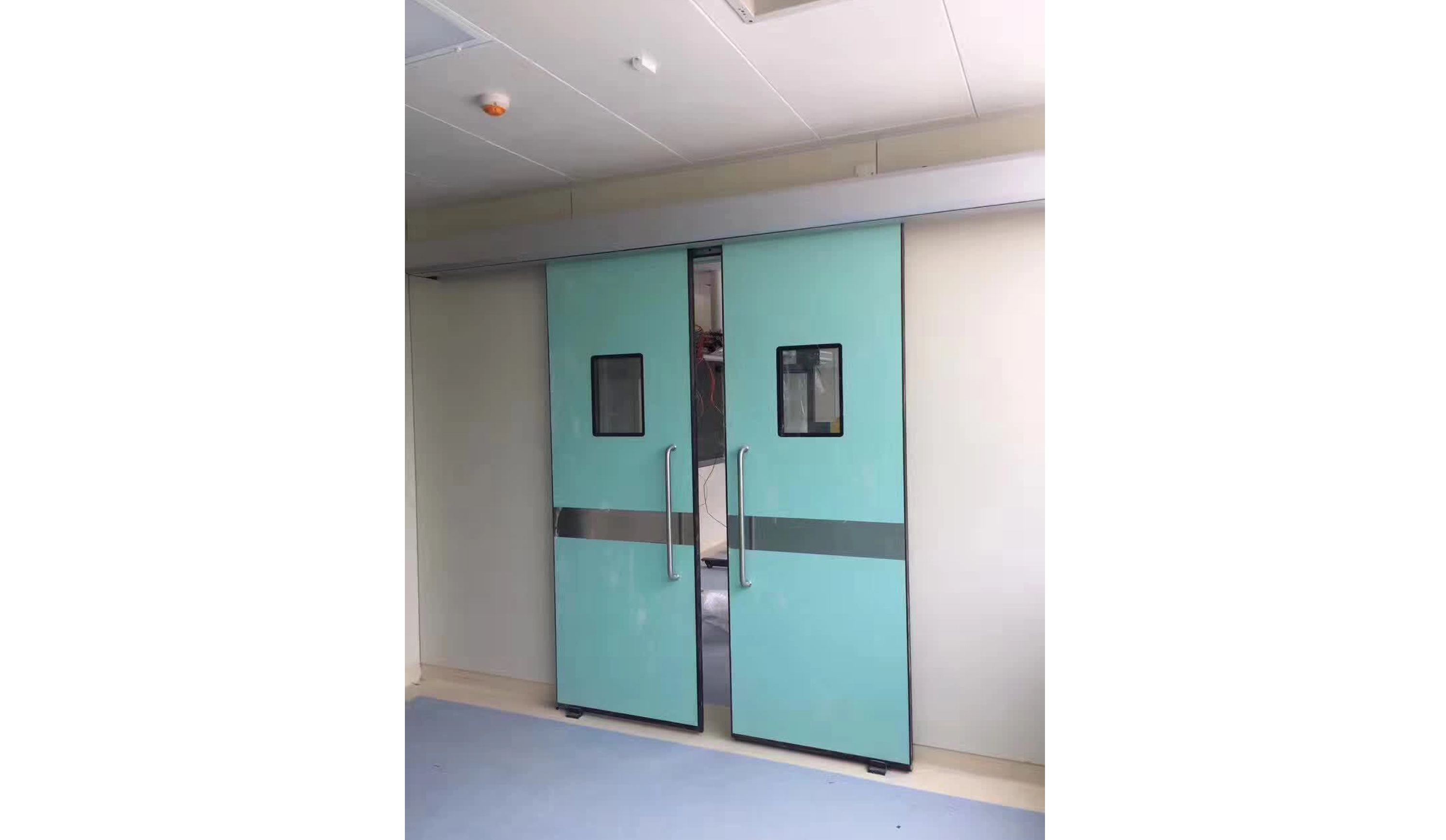 automatic pocket door