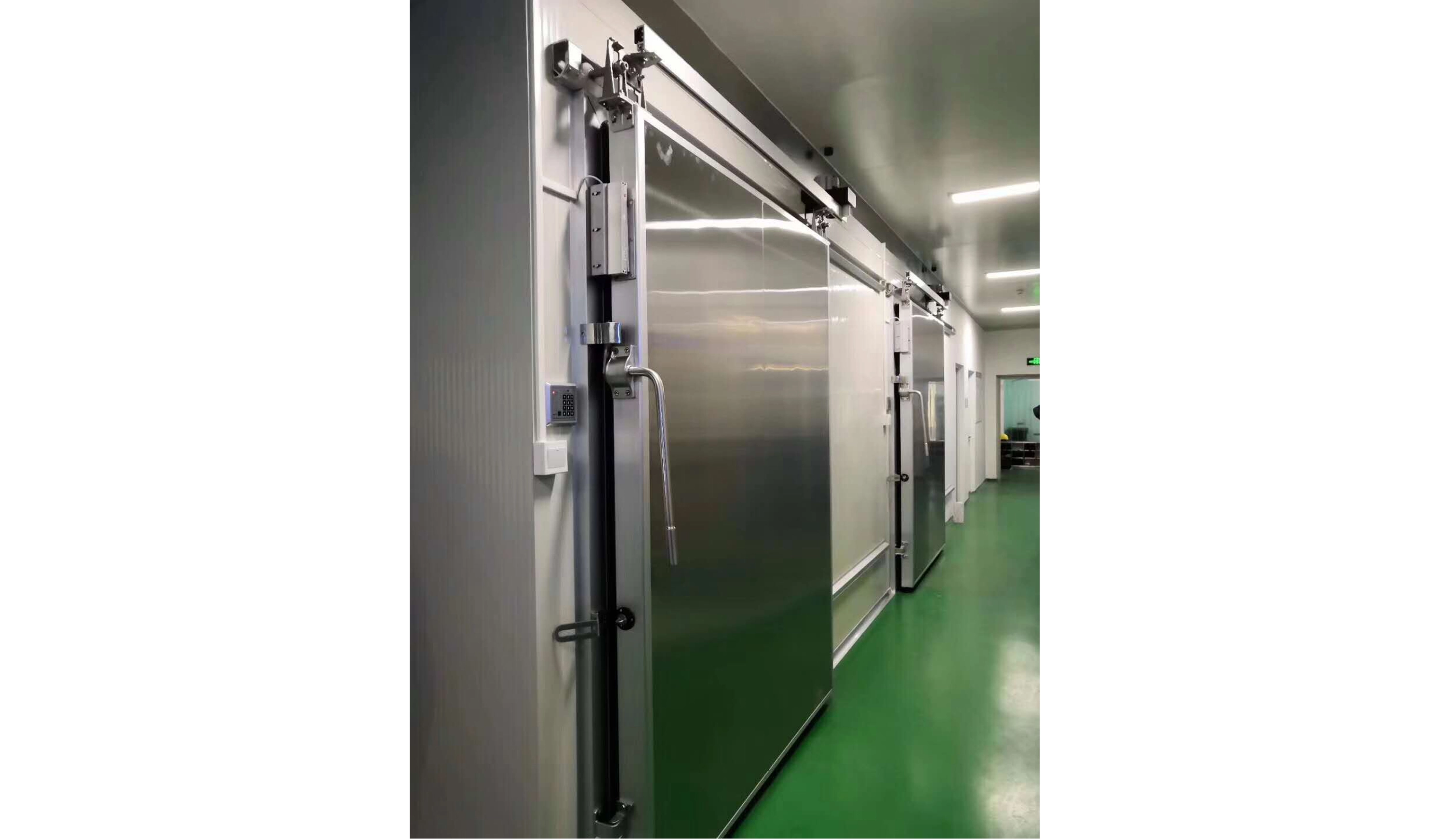 cold storage roll up doors